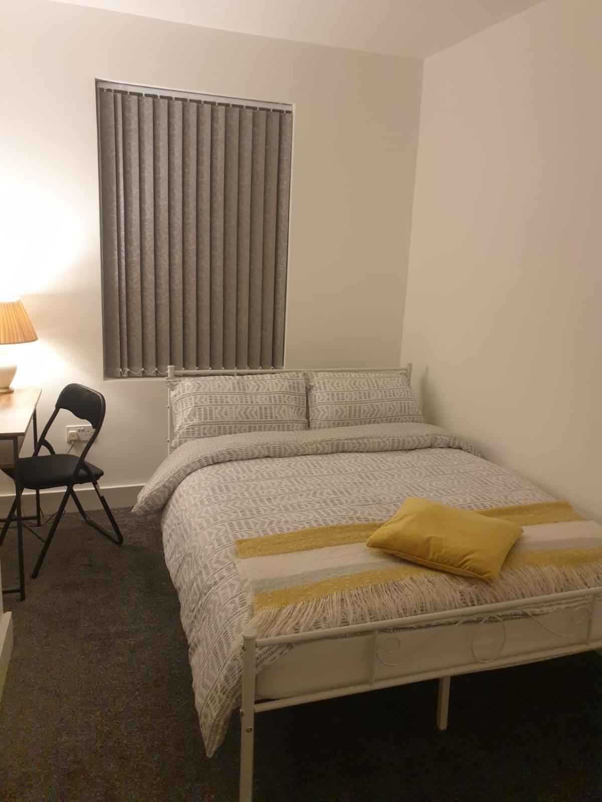 Hotel Sweet Dreams 2 Luton  Zewnętrze zdjęcie